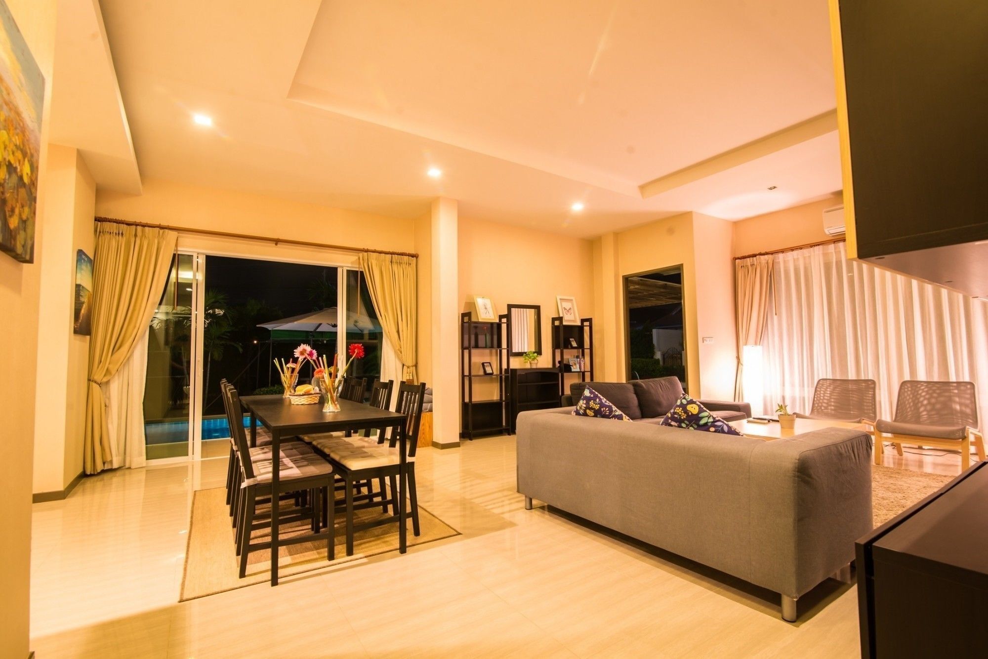 The Ville Deluxe Modern Pool Villa Pattaya Luaran gambar